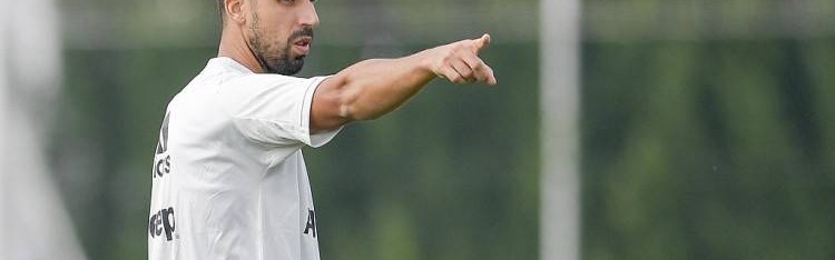 赫迪拉：巴萨和巴黎目前处在所有欧冠球队之上，国米也是争冠热门