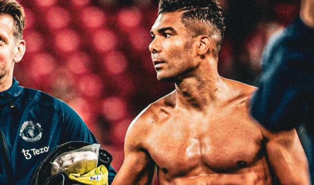 曼联多打一人卡塞米罗仍跑10公里！复苏秘诀曝光，多练体能不抱怨