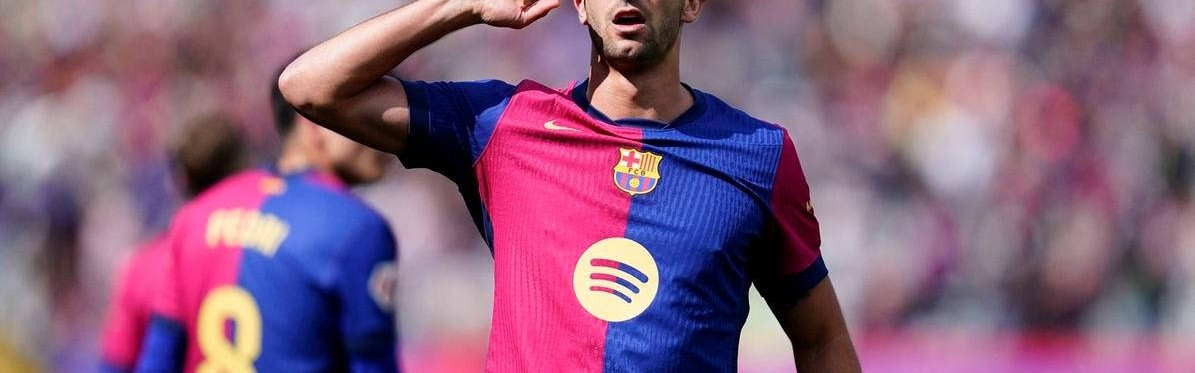 突发！莱万血染赛场，25岁天才或迎关键时刻崛起