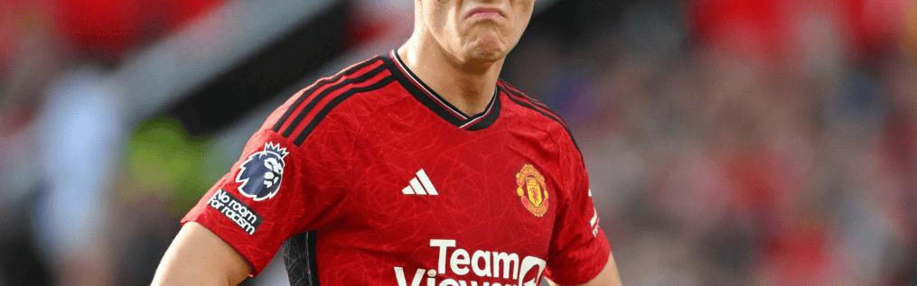 曼联夏窗大换血！霍伊伦德或离队，奥斯梅恩成锋线引援目标