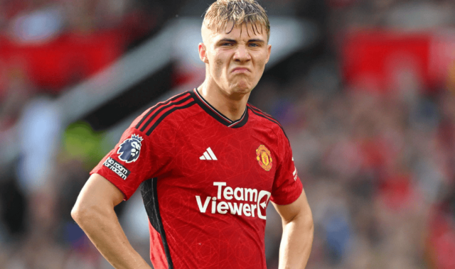 曼联夏窗大换血！霍伊伦德或离队，奥斯梅恩成锋线引援目标