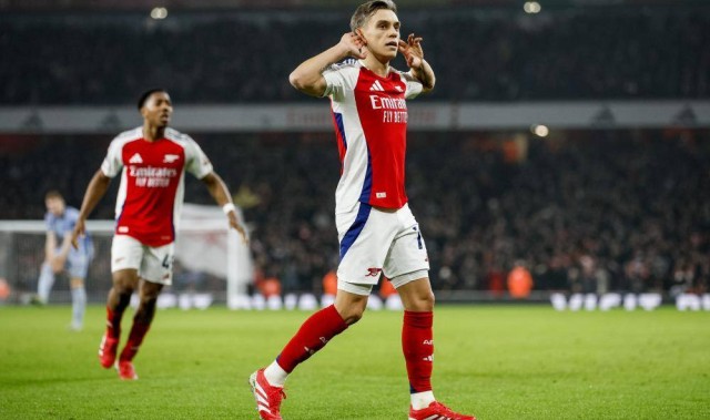 英超比赛回顾：天意！枪手2球领先被追平3分变1分，红军伤停补时连进2球1分变3分