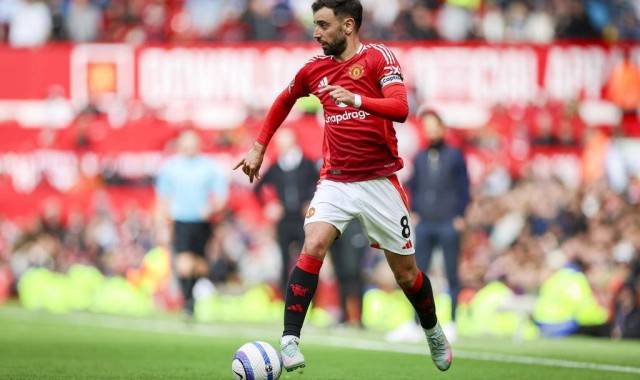 B费1亿天价赴沙特？曼联再挖角葡体，新“大腿”已在阵中？