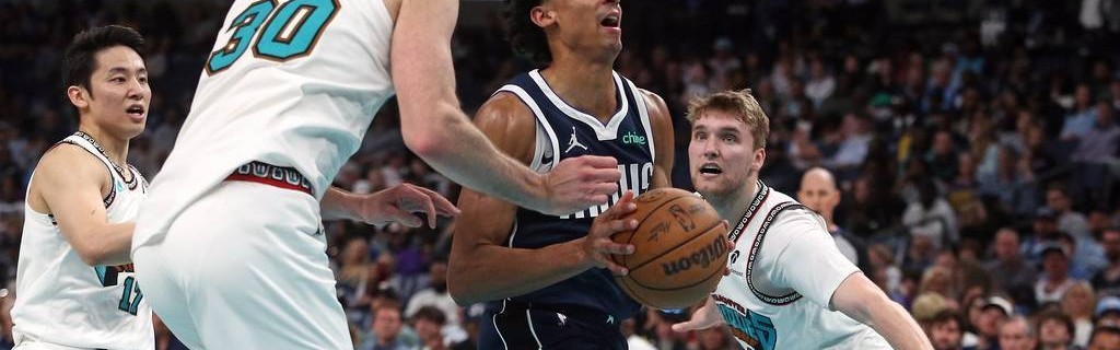 加福德20+7史蒂文斯31分 莫兰特浓眉缺阵灰熊胜独行侠