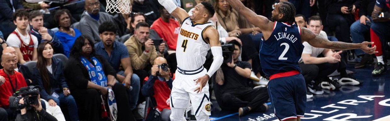 威少接受右手手术 修复本赛季出现的两处骨折