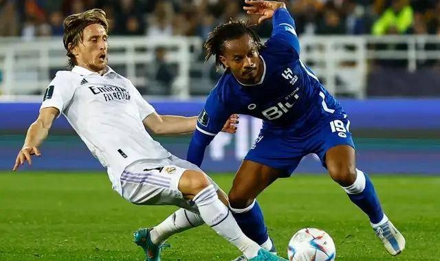 凌晨3点世俱杯15亿大战！皇马亮相：3人首秀，赢球概率69%