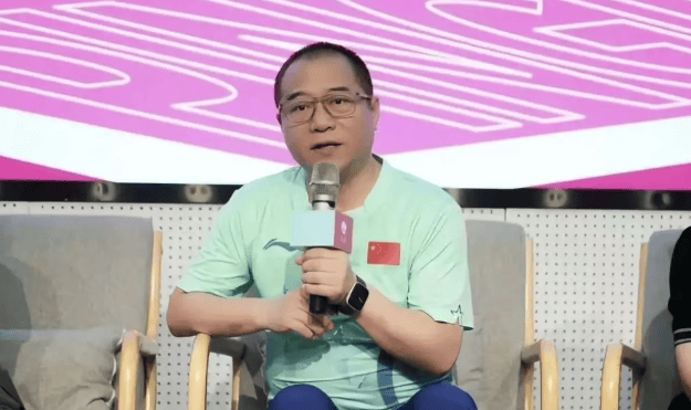 欧冠决赛惊现超级逆转，皇马3比1战胜利物浦夺冠