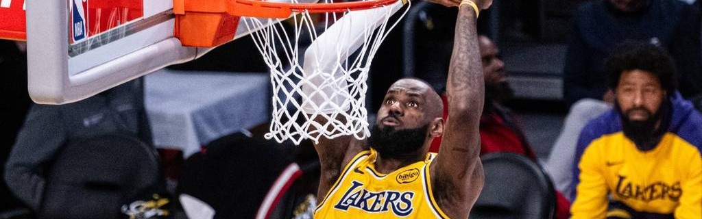 曝勇士等四队探索交易詹姆斯 经纪公司：不属实