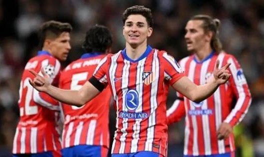 巴萨92分钟绝杀，逆转马竞2-0，皇马失榜首，西甲争冠变数