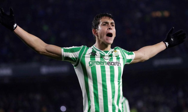 西甲第32轮：贝蒂斯3-1赫罗纳，距欧冠区仅1分