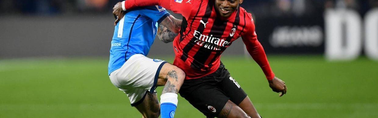 3月31日 那不勒斯VS米兰前瞻：卢卡库对决米兰三叉戟，意甲争冠关键战